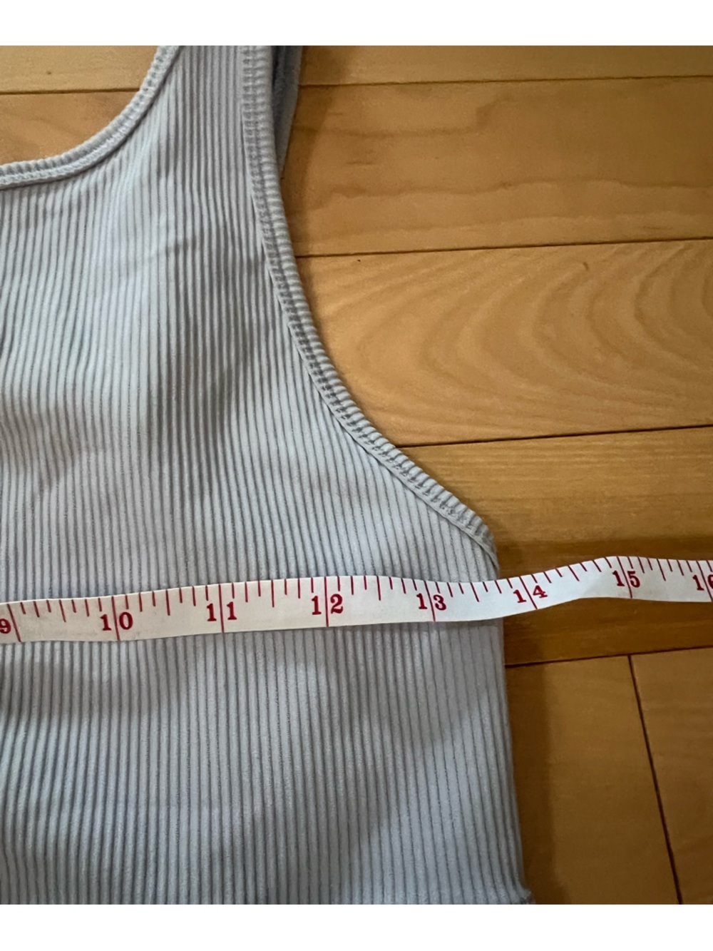 Lululemon Ribbed Crop Tank Top - Picture 5 of 5